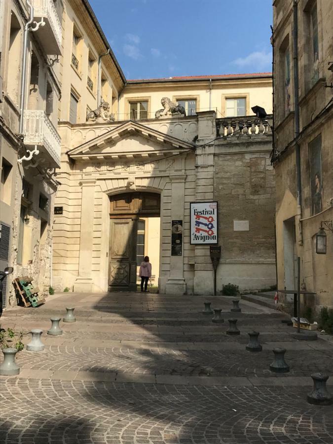 Les Coulisses De L'Horloge - Wifi - 50 M Palais Des Papes Lejlighed Avignon Eksteriør billede